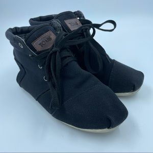TOMS Black Hightop Canvas Sneakers Women’s Size 7